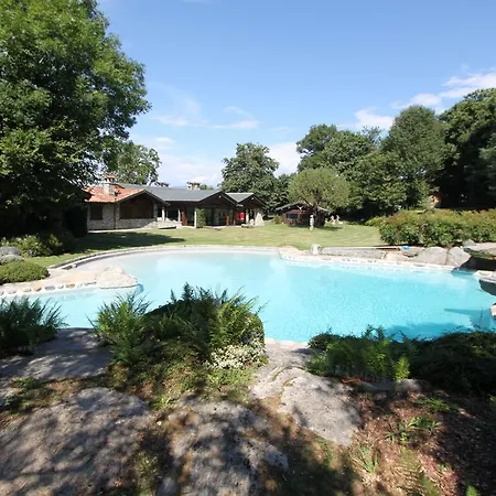 Luino Guest House * Luino