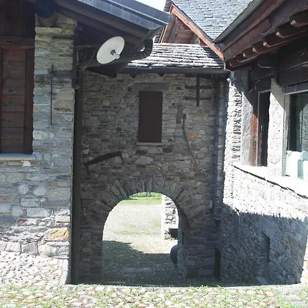 Βίλα Luino Guest House Luino