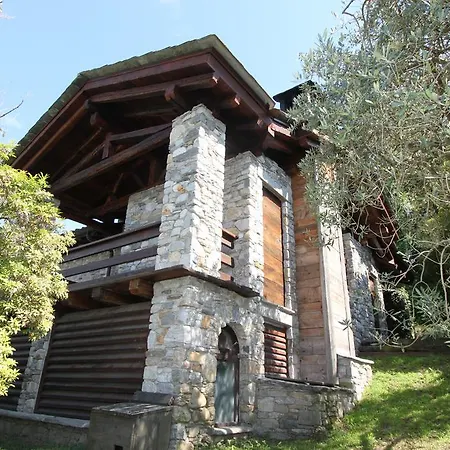 Luino Guest House Luino