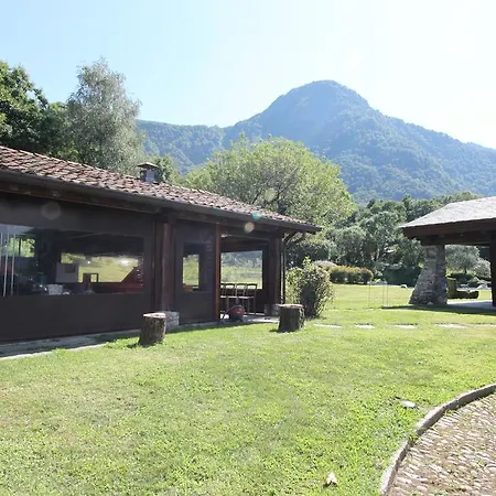 Luino Guest House Βίλα *