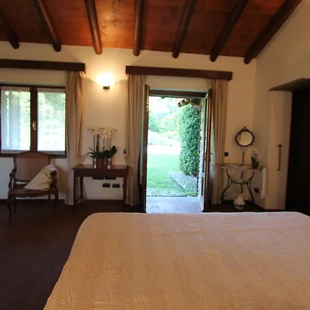 Βίλα Luino Guest House
